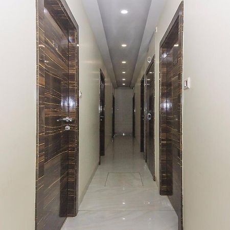 Capital O Hotel Pearl Near Us Embassy Mumbai Exterior photo