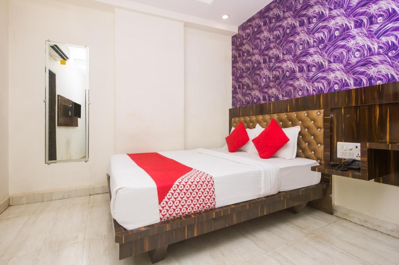 Capital O Hotel Pearl Near Us Embassy Mumbai Exterior photo